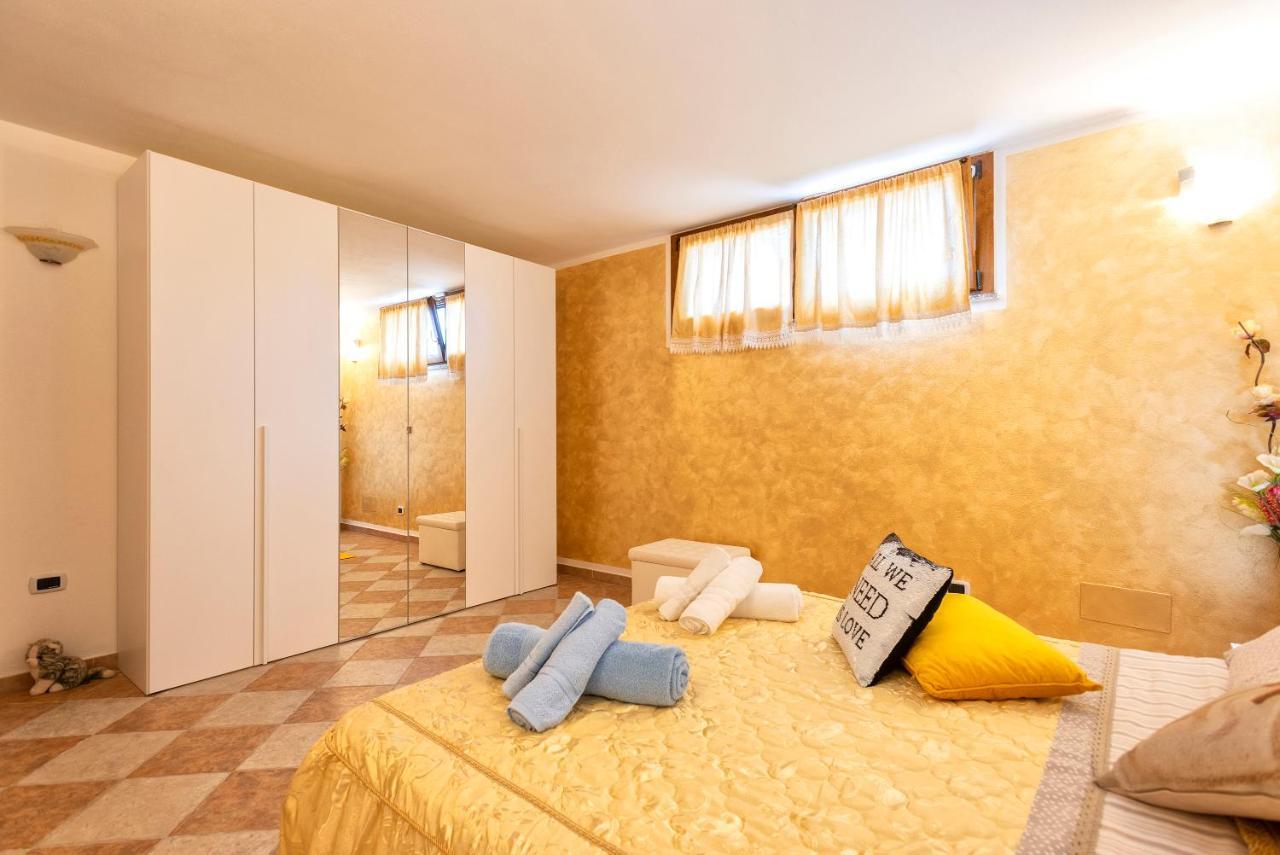 Da Mario & Marianna Apartment Campanedda Екстериор снимка
