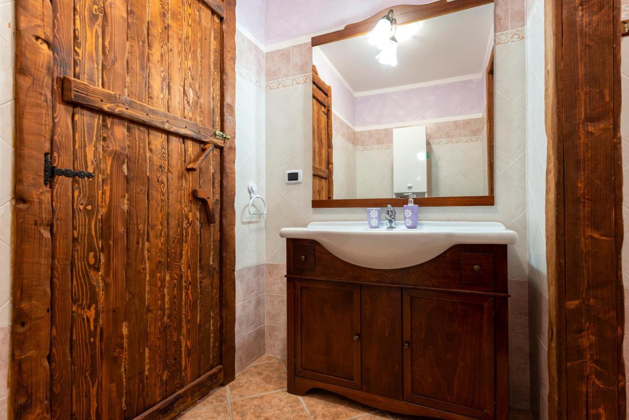 Da Mario & Marianna Apartment Campanedda Екстериор снимка